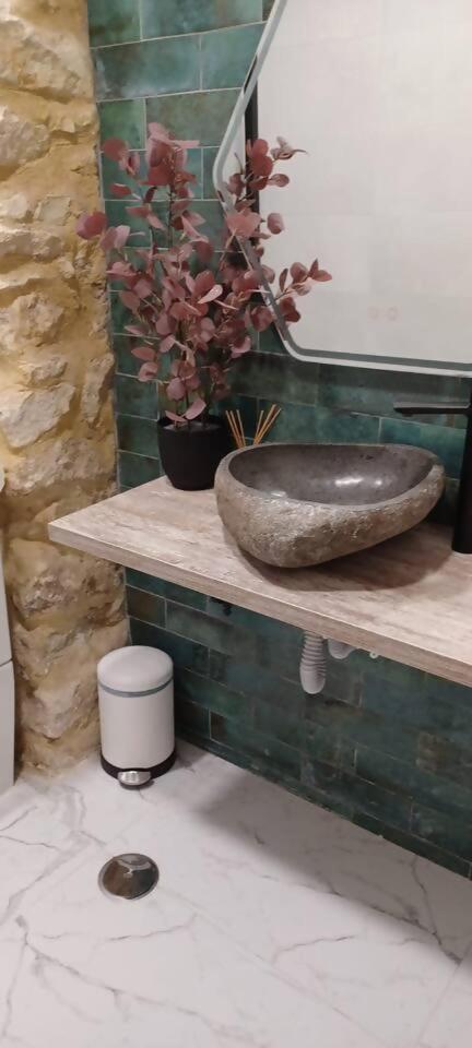 Urban Premium Jacuzzi Estudio Centrico لقنت المظهر الخارجي الصورة
